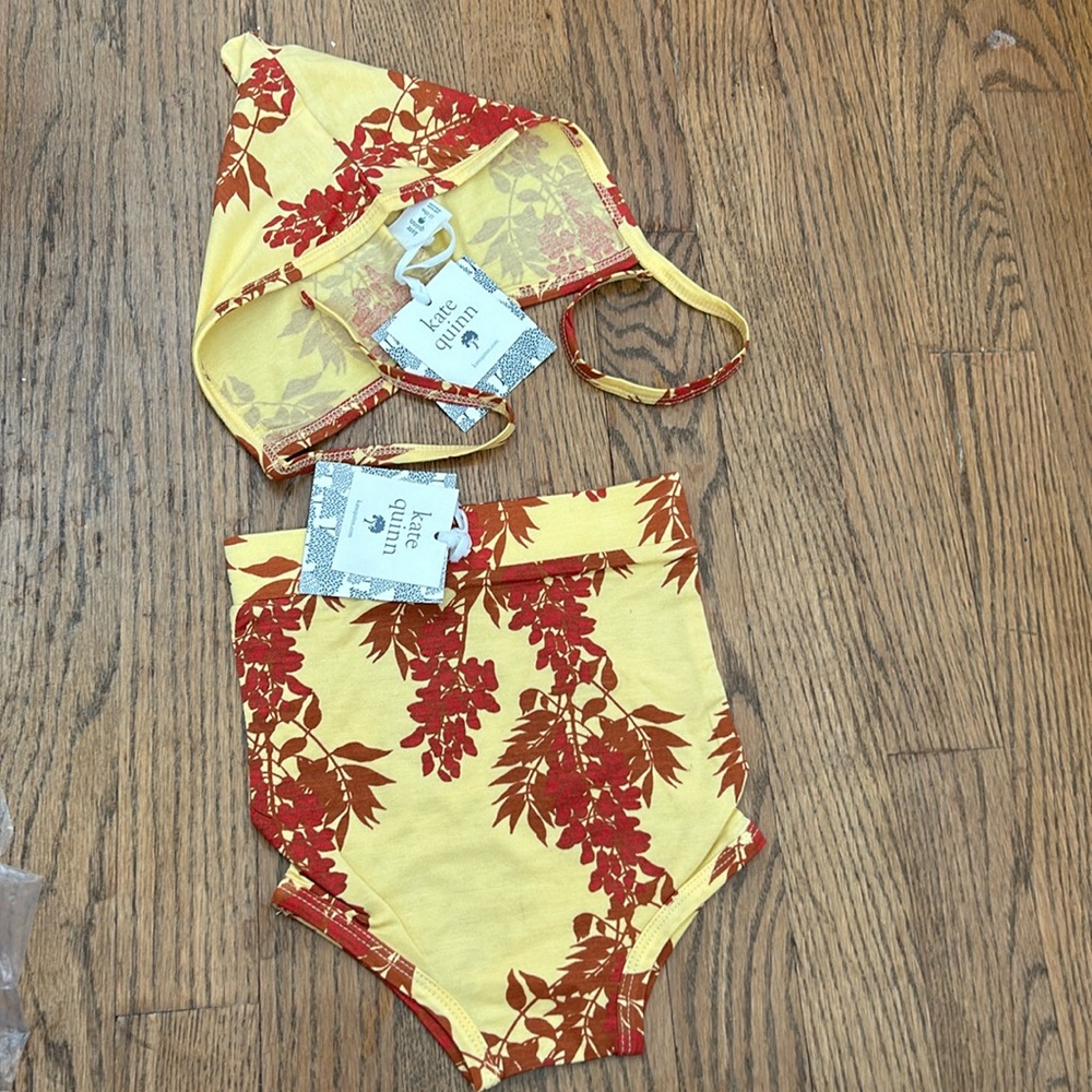 NWT Kate Quinn chili wisteria vine set elf hat bonnet retro bloomer shorts 12/18